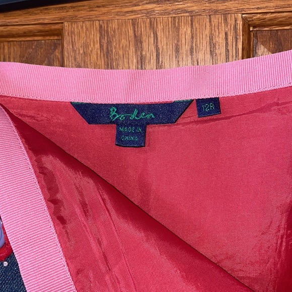 Classic BODEN skirt 8 denim with FABULOUS appliqué accents EXCELLENT condition - Picture 9 of 15